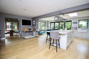 Photo 27- click for photo gallery